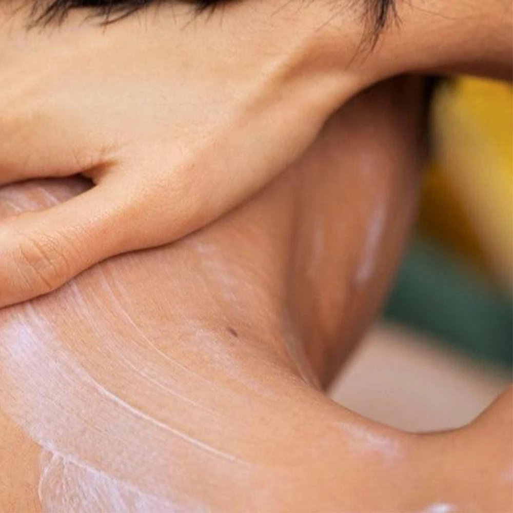 The Body Shop - Mandelmjölkskroppssmör, 50 ml - Bild 3