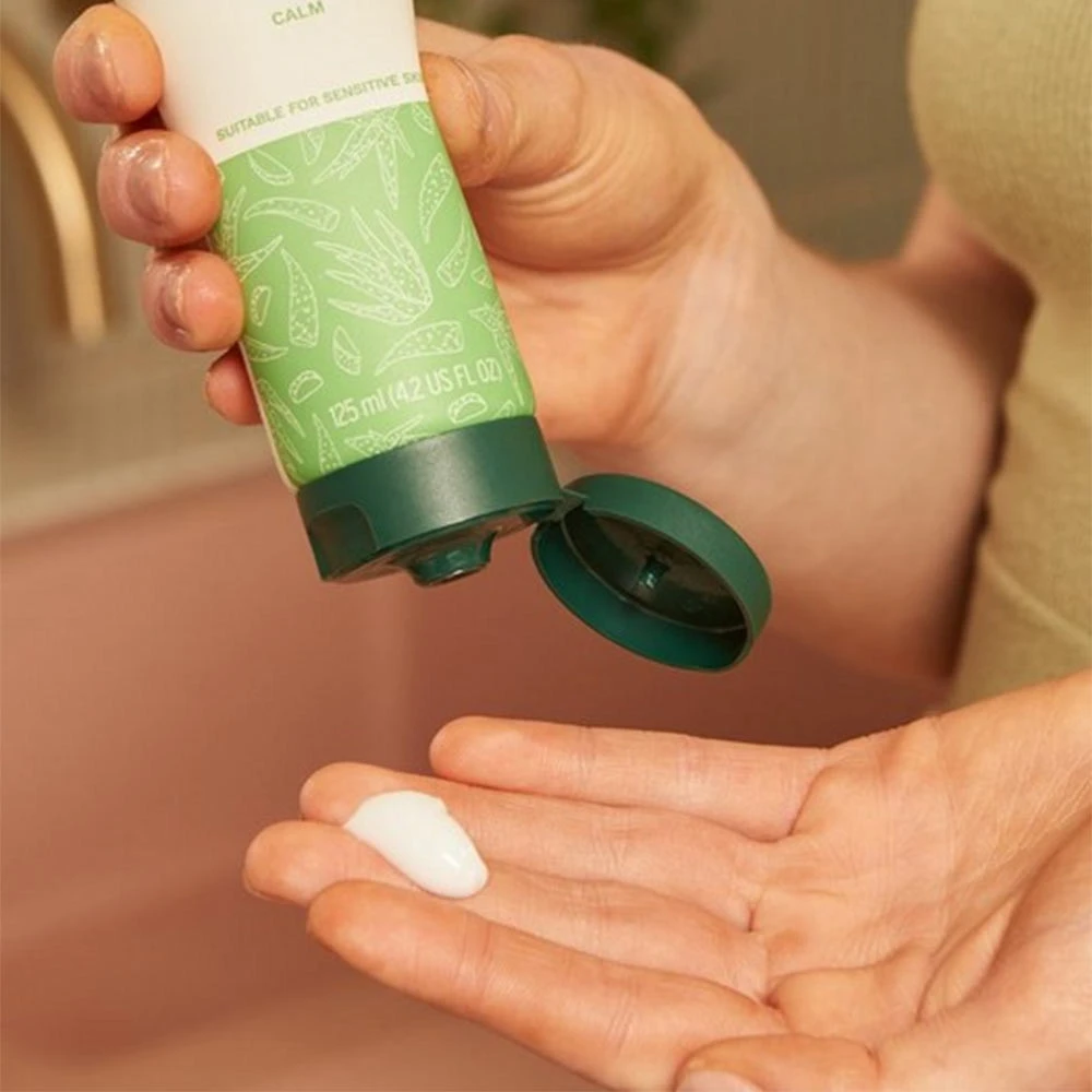 The Body Shop - Aloe Cream Cleanser, 125 ml - Bild 5